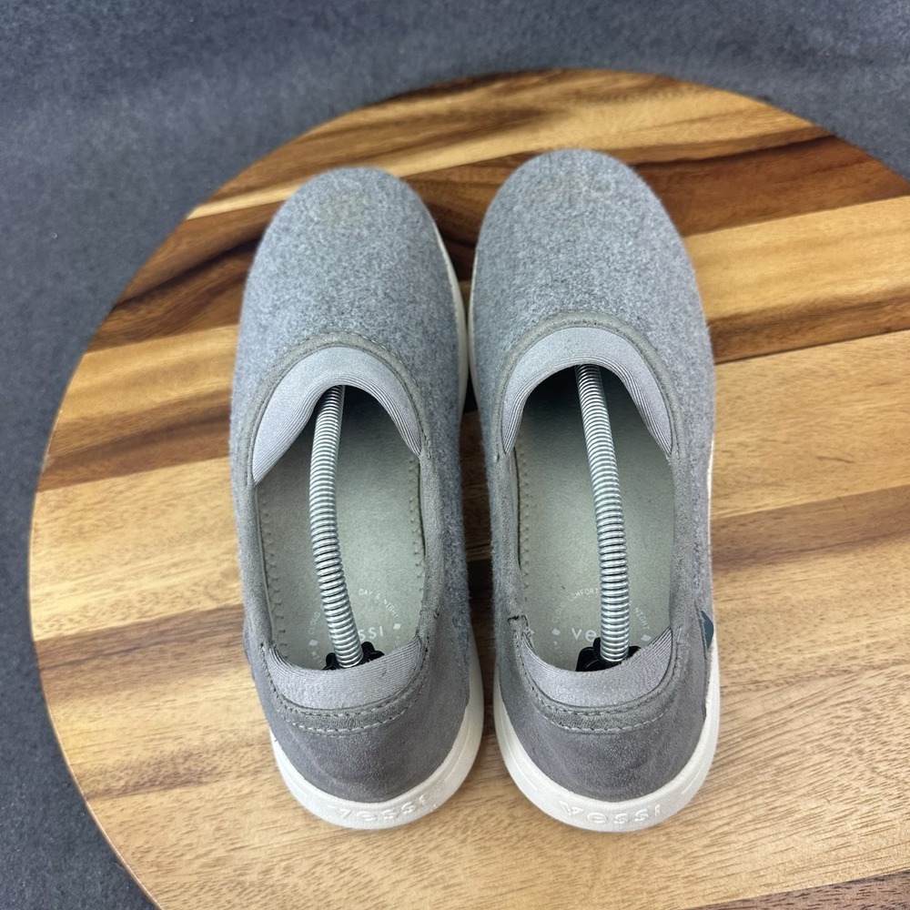Vessi Shoes Women's 9 Gray Wool Sunday Slip On Day Night Cloud Comfort - Picture 7 of 12